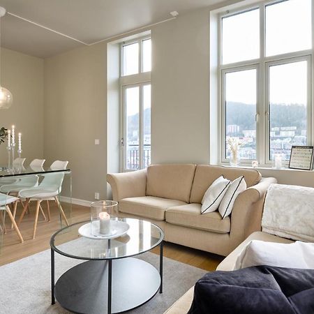 Elegant Bergen City Center Apartment - Ideal For Business Or Leisure Travelers Екстериор снимка