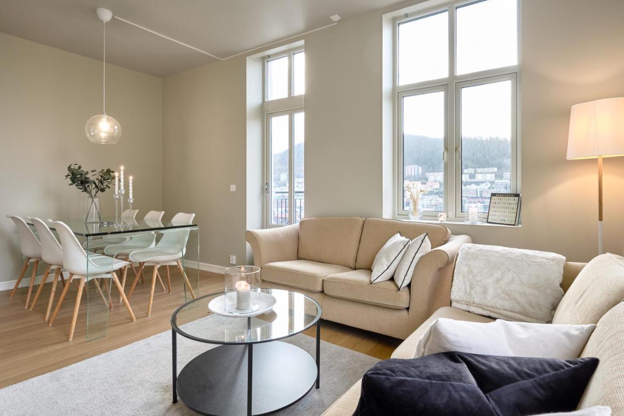 Elegant Bergen City Center Apartment - Ideal For Business Or Leisure Travelers Екстериор снимка